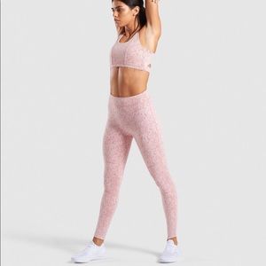 Gymshark Fleur Set (Bra & Legging)